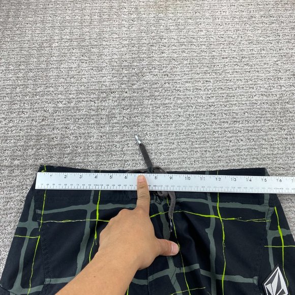 VOLCOM Swim Trunks Men 30 Black Neon Green Plaid MAGU Board Shorts Swimming Suit - Picture 8 of 12